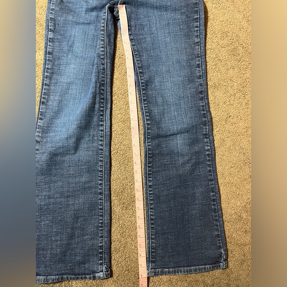 Women’s Levi’s 512 bootcut jeans - Picture 4 of 5